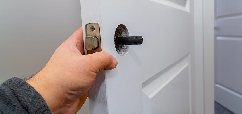 Nighttime Locksmith For Lock Repair in Burbank, IL