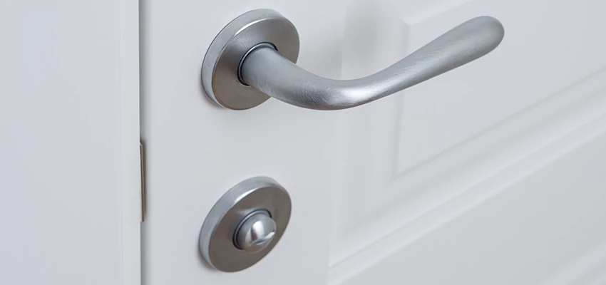 Single-Occupancy Restroom Locks Repair in Burbank, Illinois