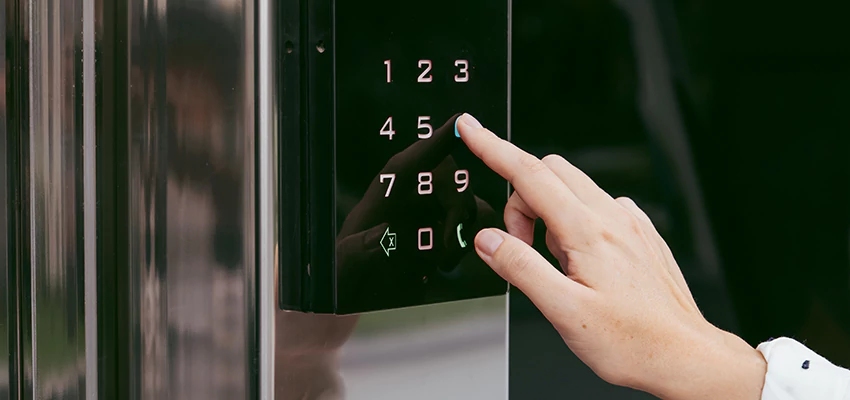 Keyless Door Entry System in Burbank, IL