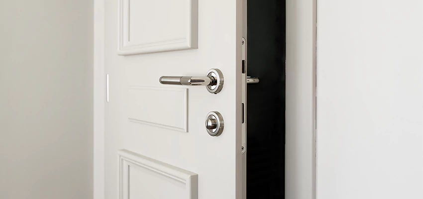 Folding Bathroom Door With Lock Solutions in Burbank, IL